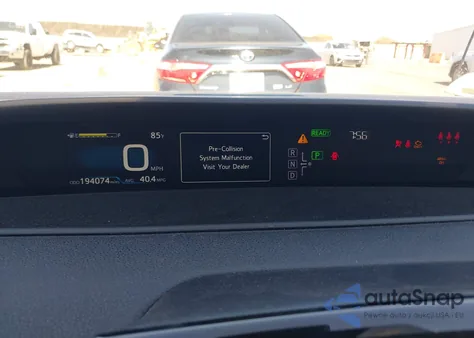 2017 Toyota Prius Four/Four Touring/One/Three/Three Touring/Two/Two Eco из США, поврежденный, VIN JTDKBRFU5H3536907